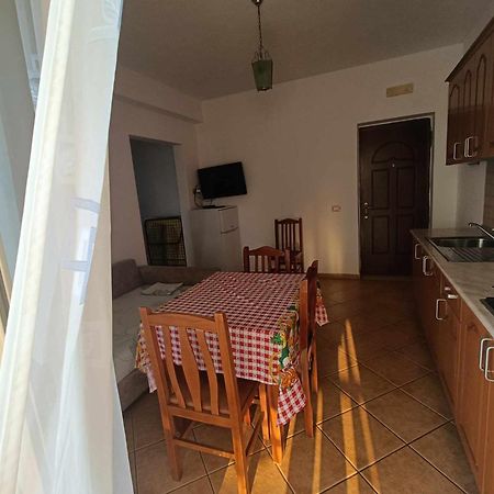 Alti Holiday Apartments One Orikum Εξωτερικό φωτογραφία